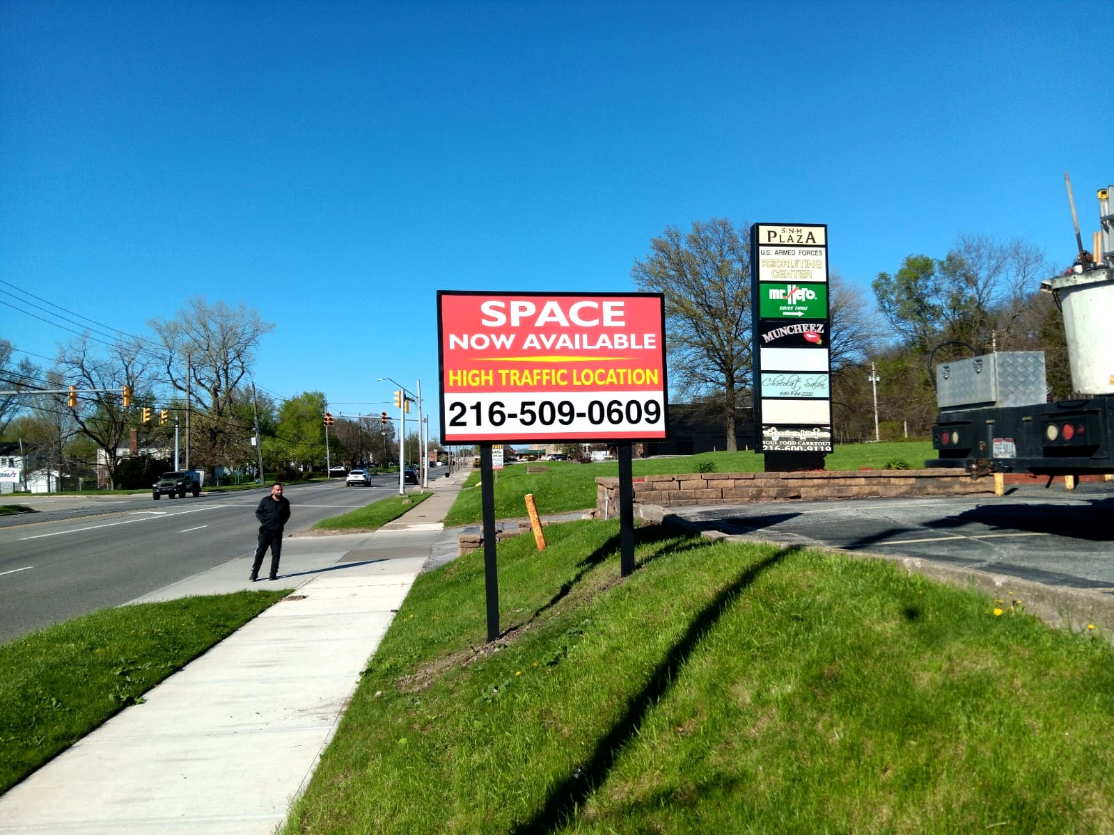 Space Now Available roadside sign by BNext Design